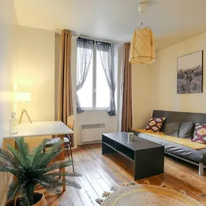 Appartement A Haven Of Peace In The Heart Of The 7th, Lyon