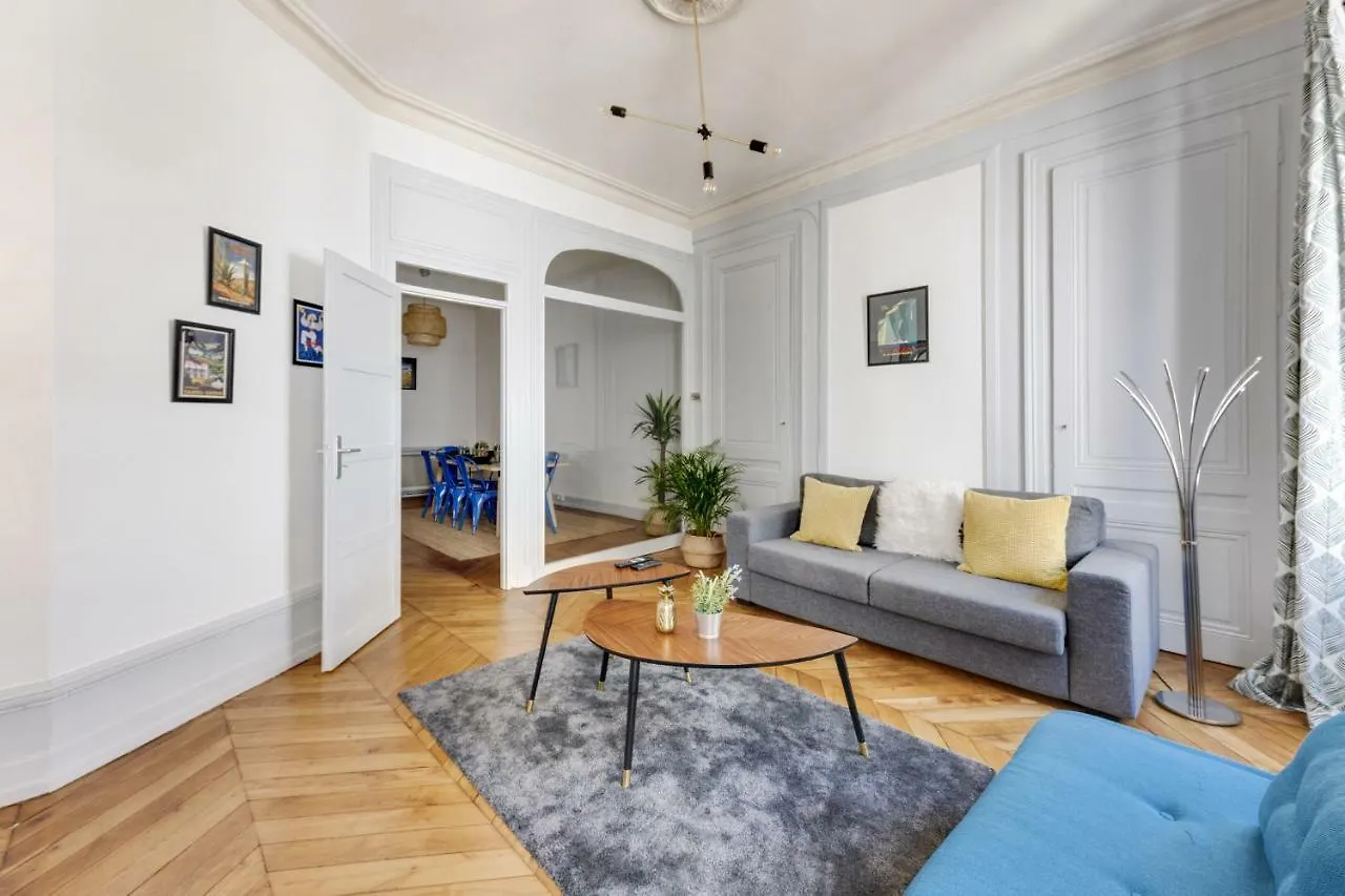 Nocnoc - L'Escapade Apartment Lyon 0*,  France